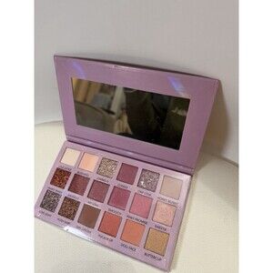 PROLUX Love Bug Eyeshadow Palette - Pigmented 18 Colors Eyeshadow Palette